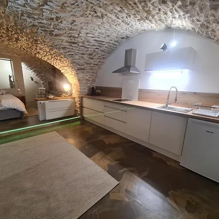 Apartment 2 Adultes Dans Un Mas Charme Et Calme Assure Servas (Gard)