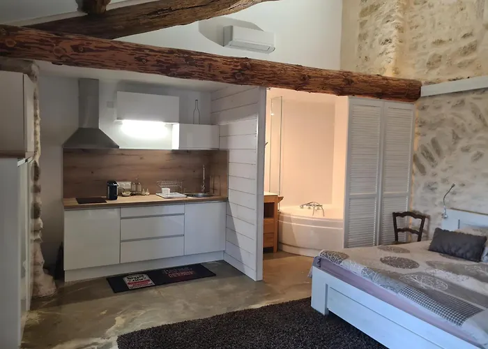 2 Adultes Dans Un Mas Charme Et Calme Assure Servas (Gard)